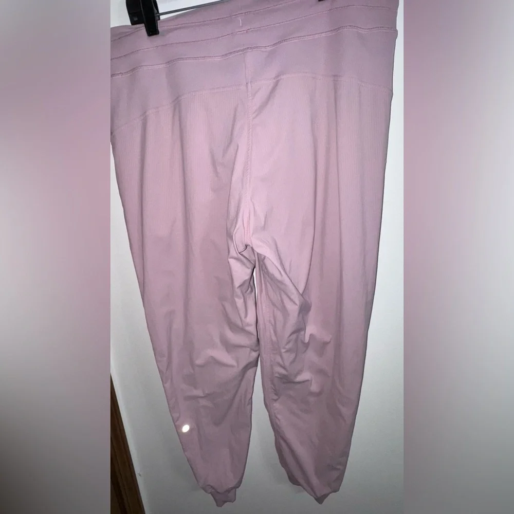 Lululemon Women's Pink dance studio joggers lined ****PLEASE READ DESCRIPTION*